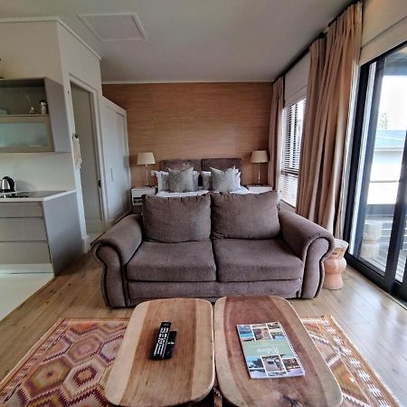 210 Gallery Luxury Studio Apartment كنيسنا المظهر الخارجي الصورة
